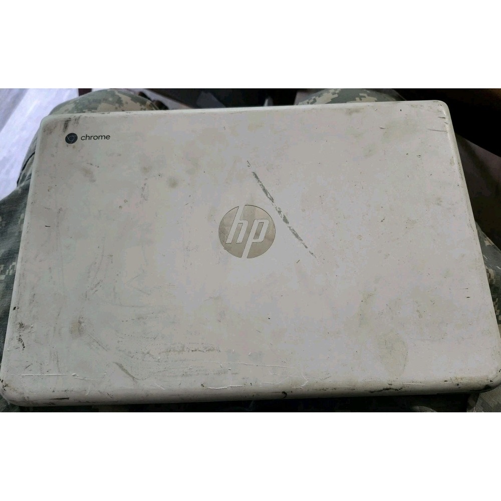 HP Chromebook 14" 32GB • 4GB RAM • Celeron — UNTESTED • No Charger